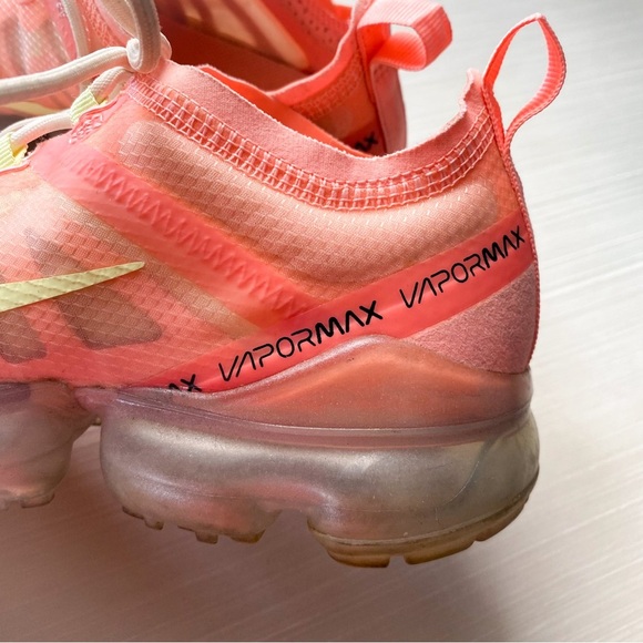 Nike Air VaporMax 2019 Pink Tint Neon Rubber Pods Ripstop Running Shoes Sneakers - Picture 6 of 11